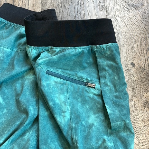 Lululemon athletica Mens T.H.E. Short 9”, no liner, size medium - Picture 12 of 12